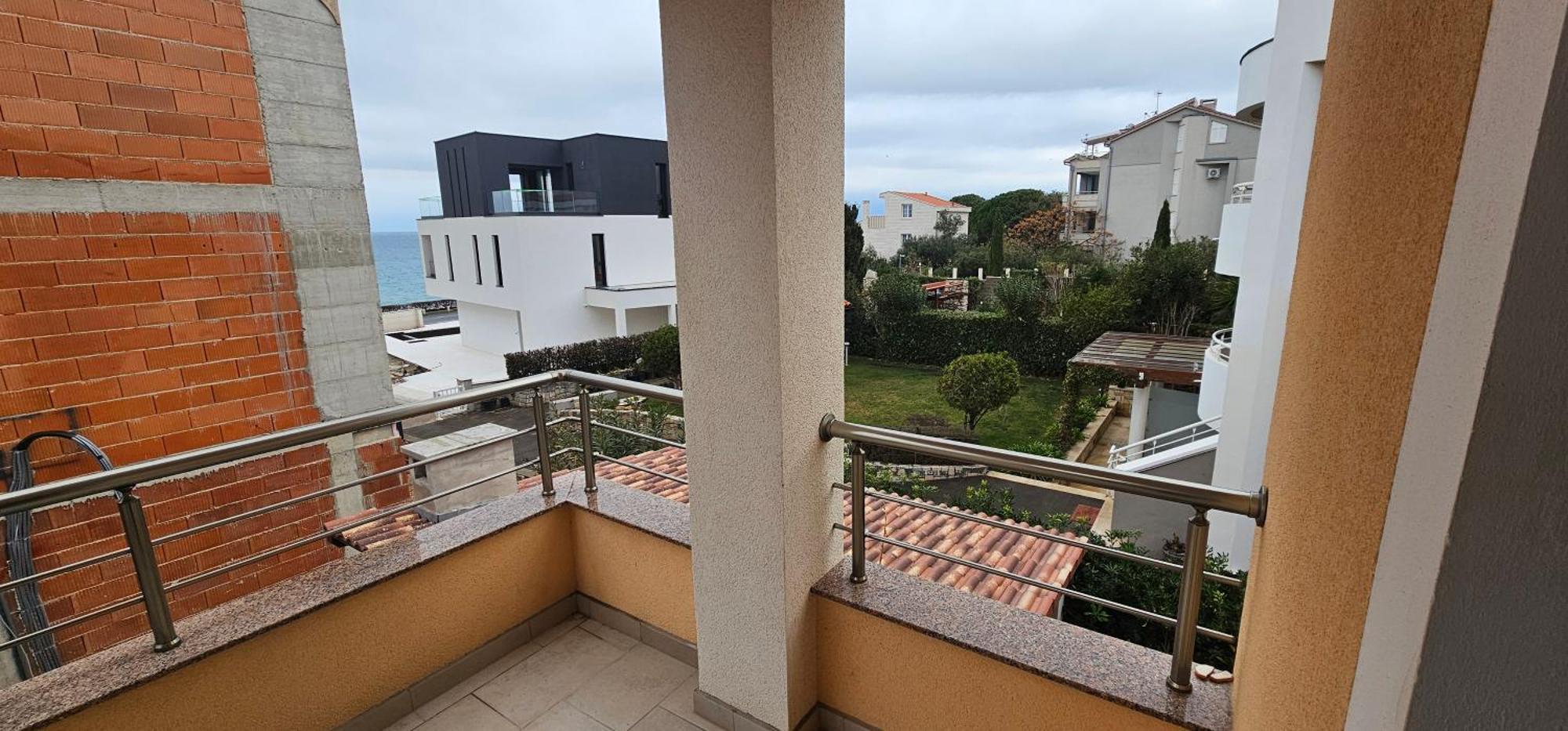 Apartment Traversa Новалья Экстерьер фото